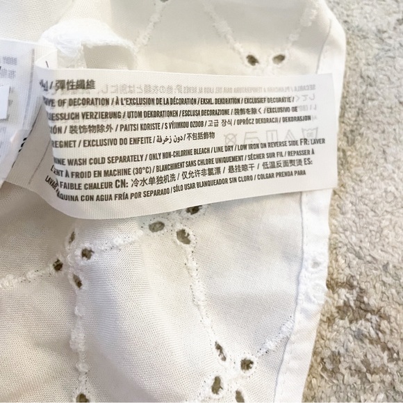 Abercrombie Knot Front Eyelet Blouse White Size Small - Picture 10 of 15